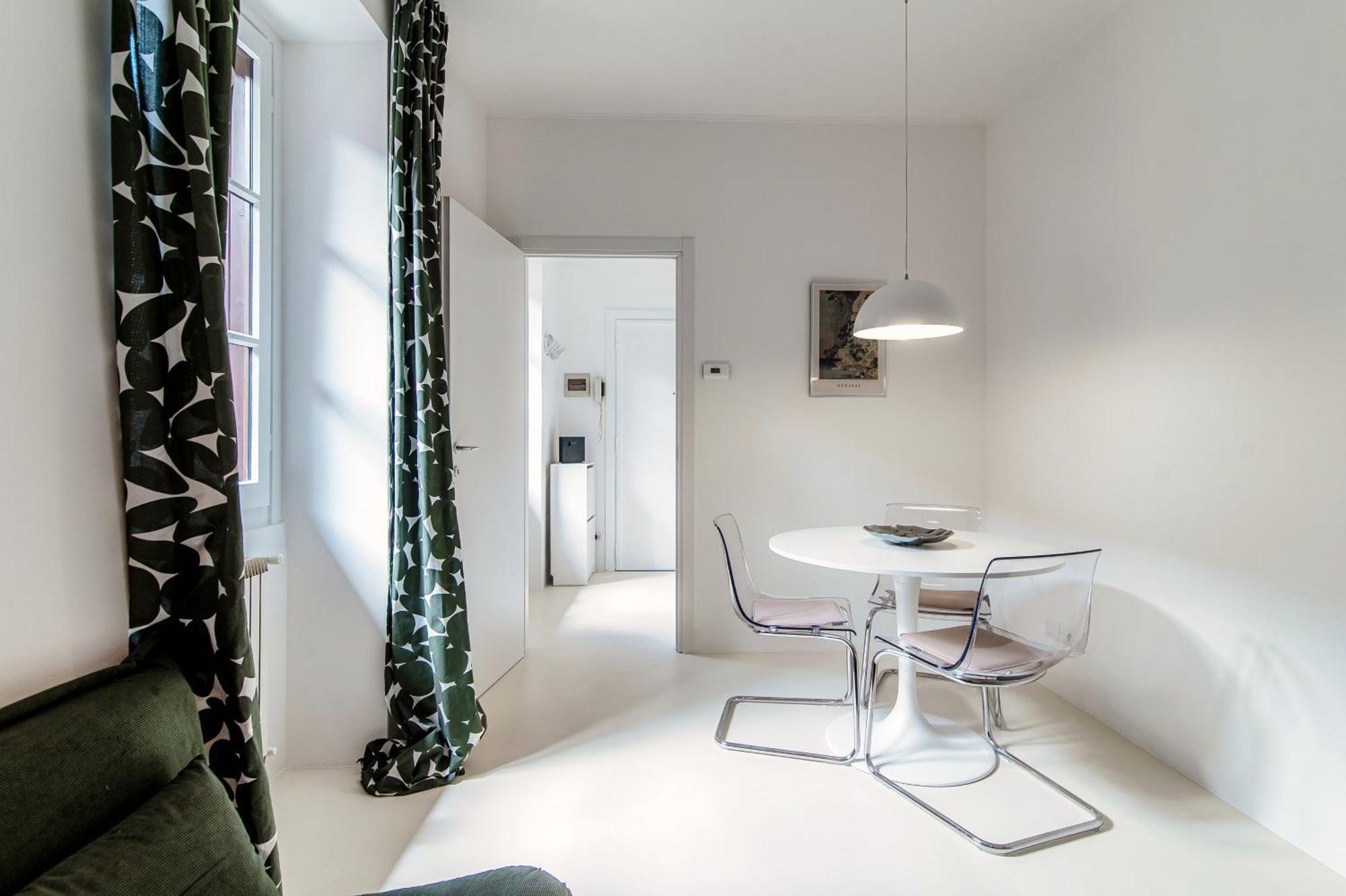 Giuliny Lovely Flat - The House Of Travelers Como Eksteriør bilde