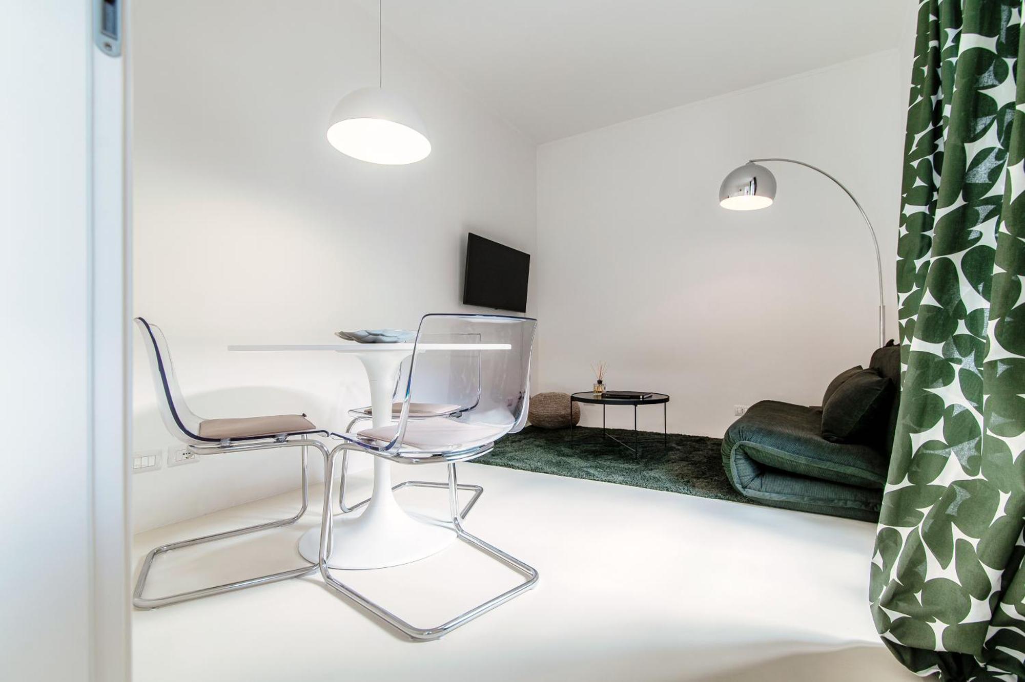 Giuliny Lovely Flat - The House Of Travelers Como Eksteriør bilde