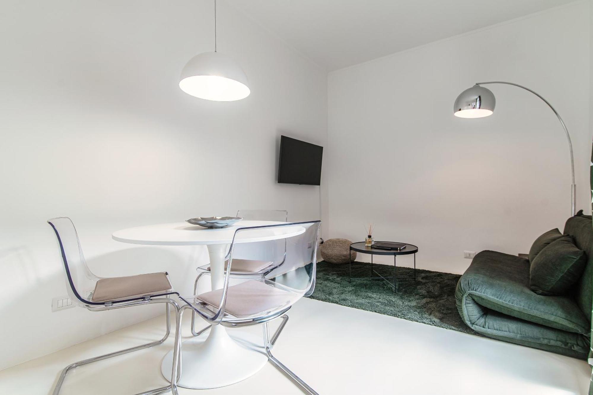 Giuliny Lovely Flat - The House Of Travelers Como Eksteriør bilde