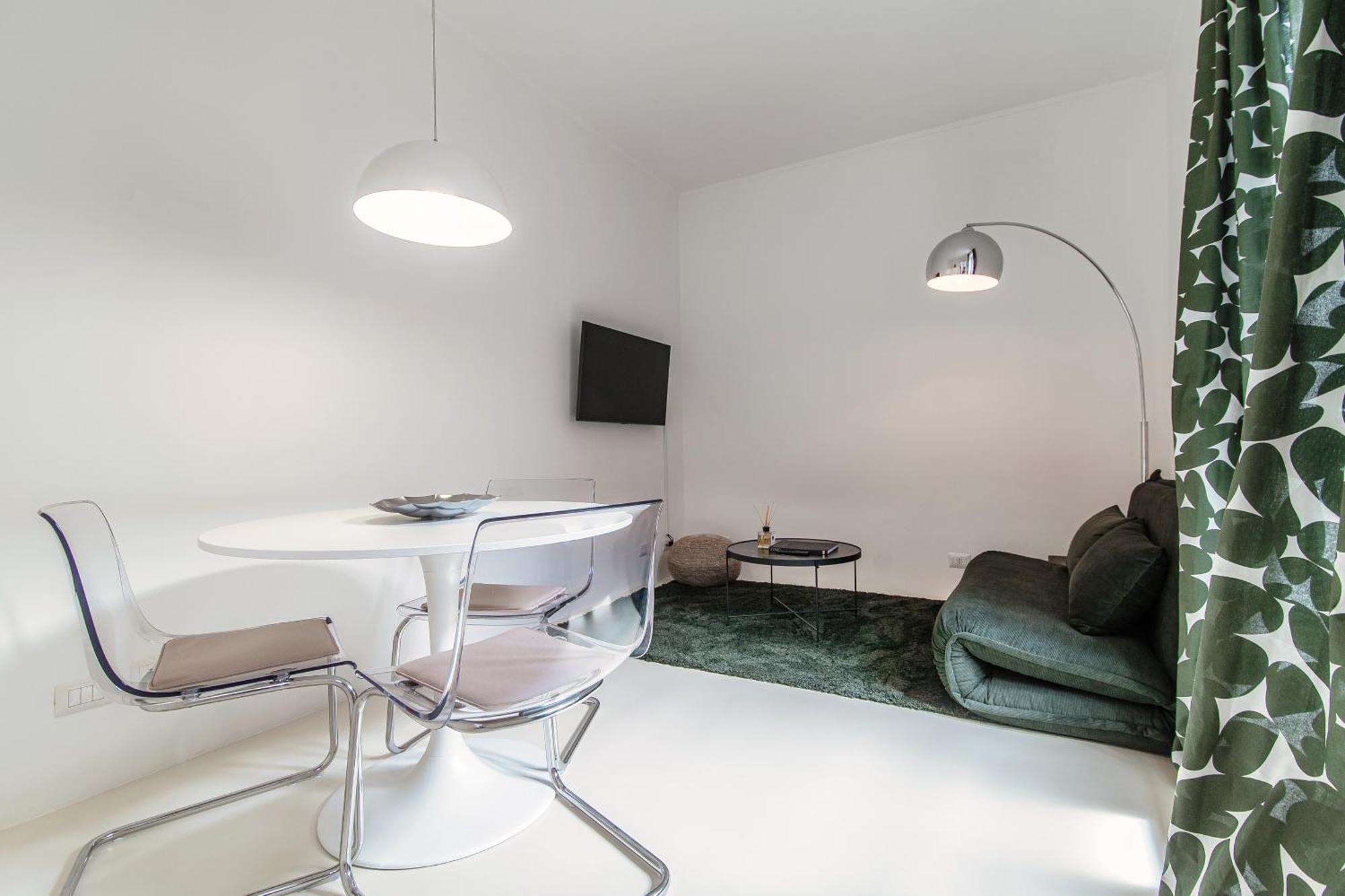 Giuliny Lovely Flat - The House Of Travelers Como Eksteriør bilde