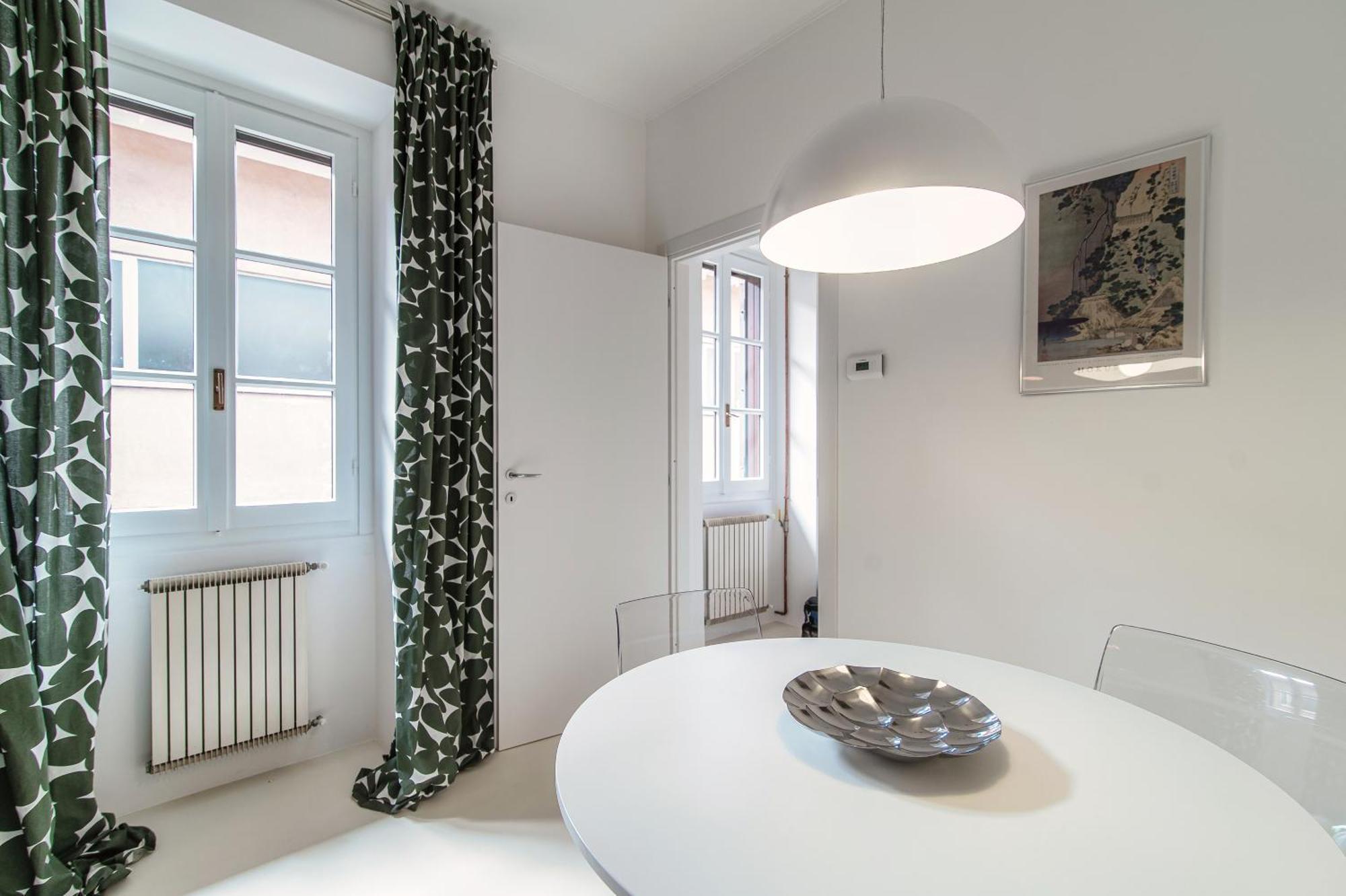 Giuliny Lovely Flat - The House Of Travelers Como Eksteriør bilde